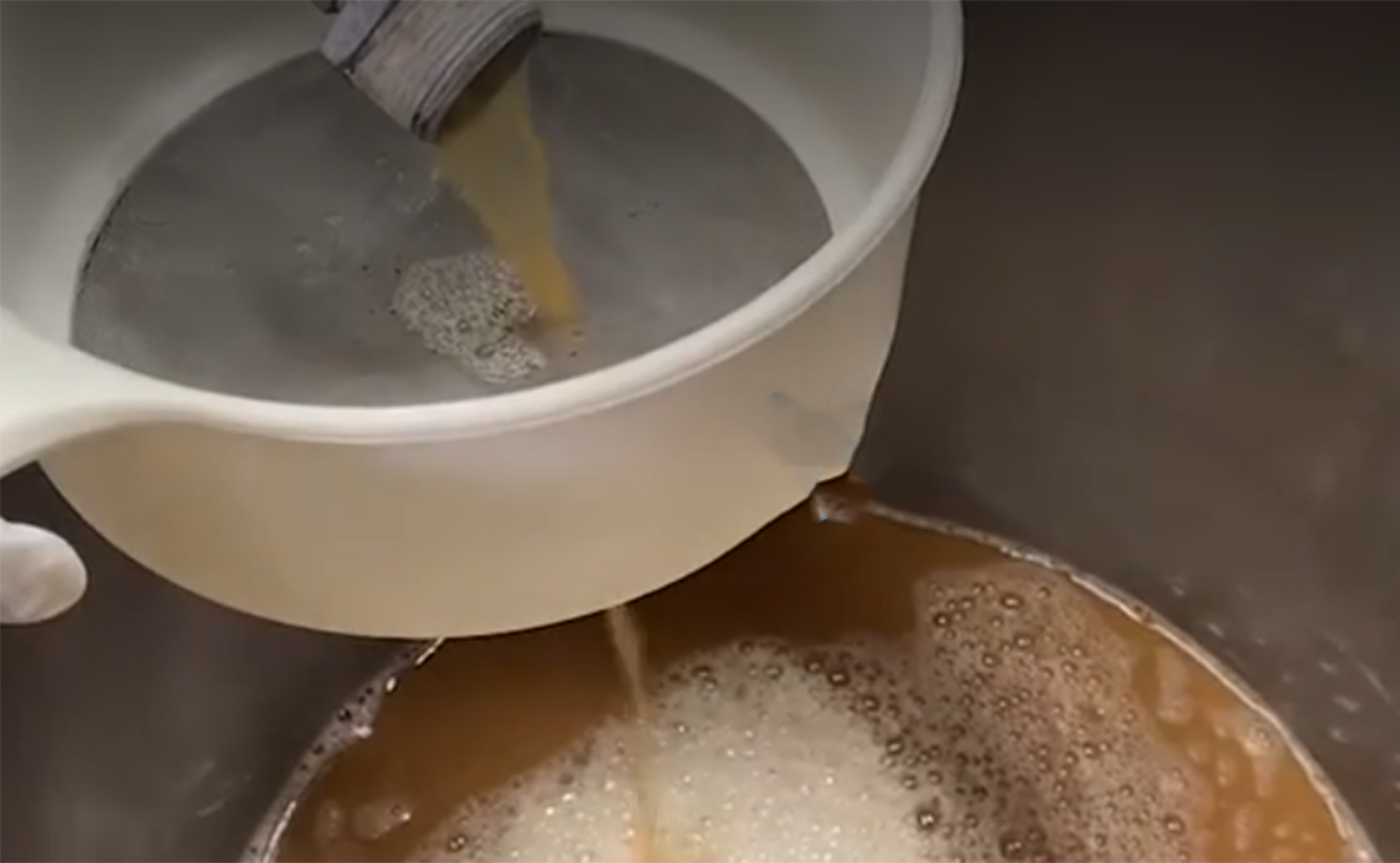 Pouring Extract